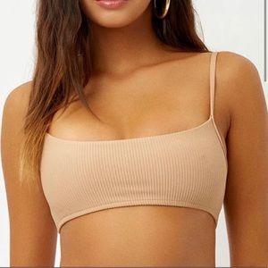 Frankie’s Bikinis Boots Top in Sand